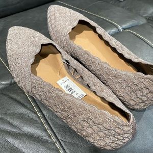 BNWT Torrid Dark Slate Grey flats. Size 10W